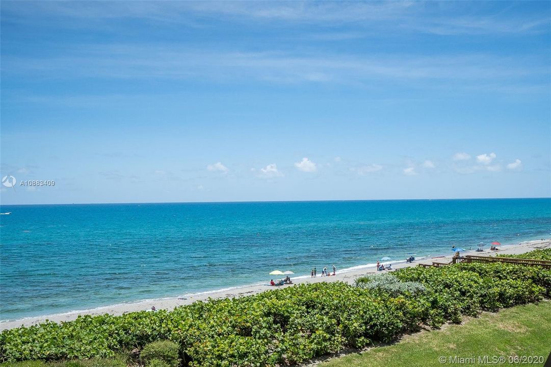 Recently Sold: $995,000 (2 beds, 2 baths, 2010 Square Feet)