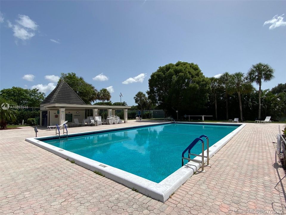 WYNMOOR COMMUNITY POOL