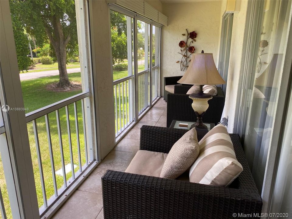 PRIVATE LANAI OFF MAIN LIVING AREA AND MASTER BEDROOM