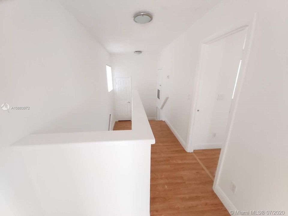 Недавно арендовано: $2,780 (4 спален, 2 ванн, 1999 Квадратных фут)