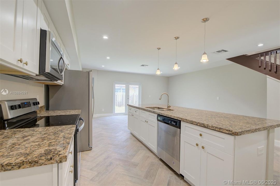 Recently Sold: $1,350,000 (0 beds, 0 baths, 0 Square Feet)