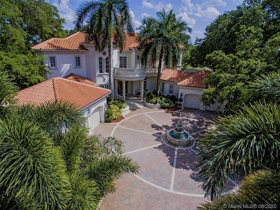 Recently Sold: $1,775,000 (5 beds, 6 baths, 6201 Square Feet)
