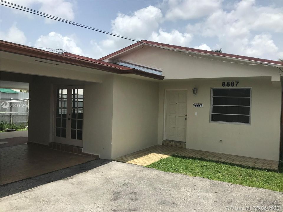 Recently Rented: $1,800 (4 beds, 1 baths, 3708 Square Feet)