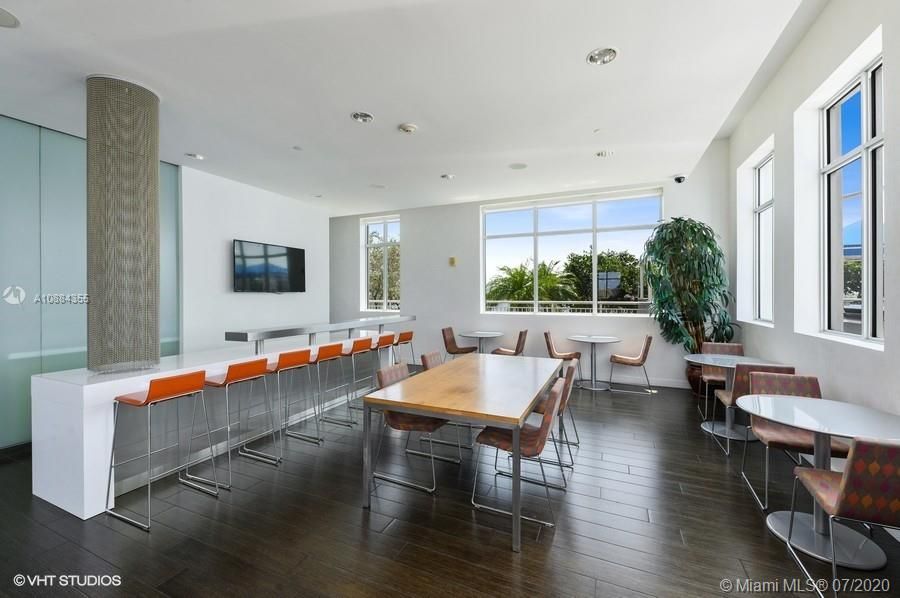 Recently Sold: $424,990 (2 beds, 2 baths, 1278 Square Feet)