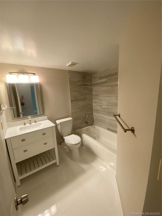 EXTRA BATHROOM ... RECENTLY REMODEL AND INLUDES BATHTUB