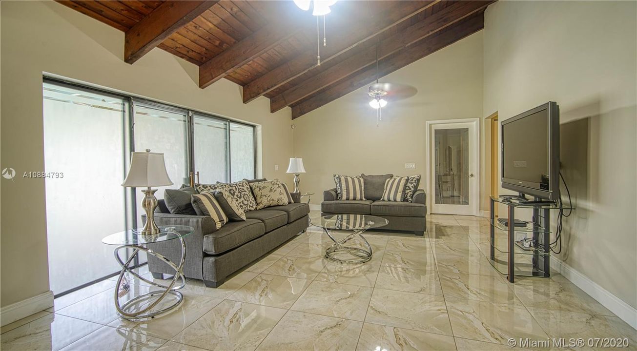Family Room - 1