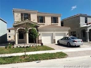 Recently Rented: $3,500 (5 beds, 4 baths, 2702 Square Feet)