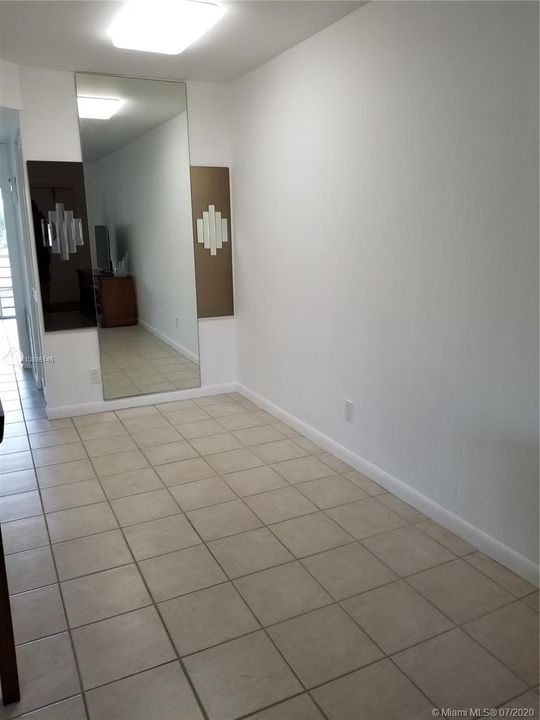 Recently Sold: $44,900 (1 beds, 1 baths, 590 Square Feet)