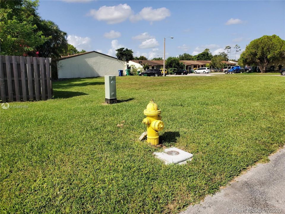 Недавно продано: $65,000 (0.11 acres)