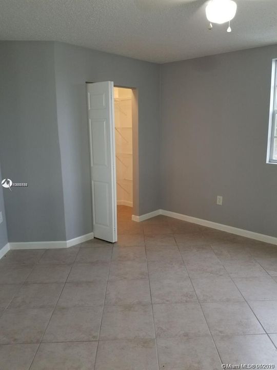 Recently Rented: $1,600 (2 beds, 2 baths, 1067 Square Feet)