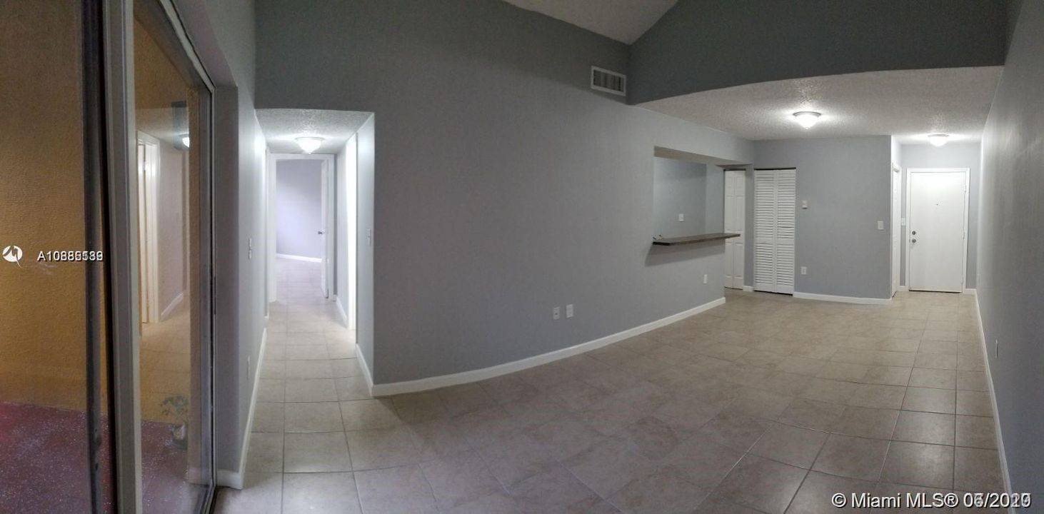 Recently Rented: $1,600 (2 beds, 2 baths, 1067 Square Feet)