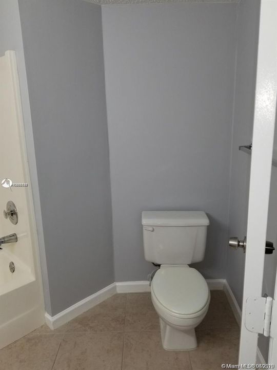 Recently Rented: $1,600 (2 beds, 2 baths, 1067 Square Feet)