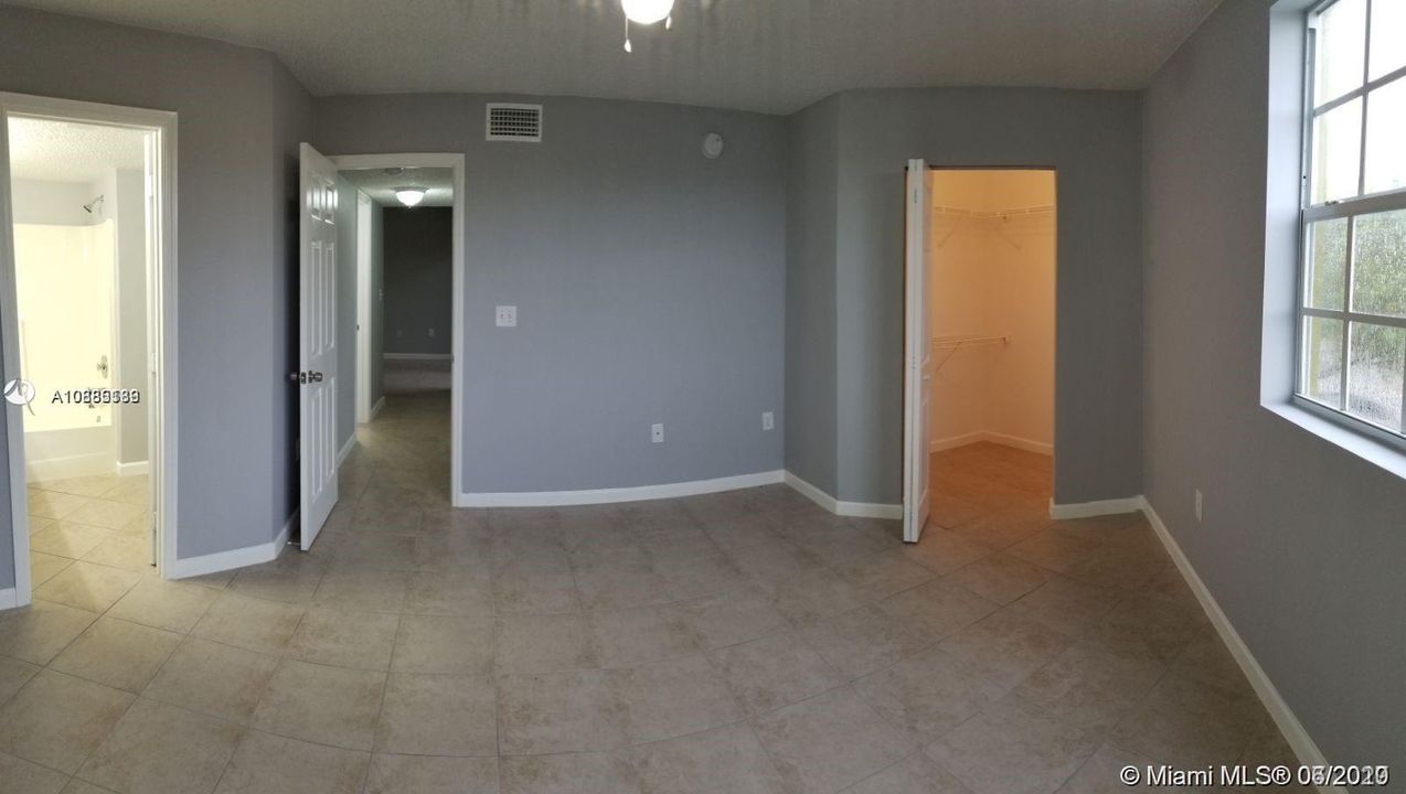Recently Rented: $1,600 (2 beds, 2 baths, 1067 Square Feet)