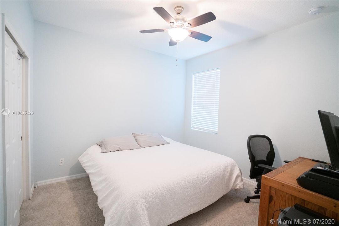Recently Sold: $295,000 (4 beds, 2 baths, 2013 Square Feet)