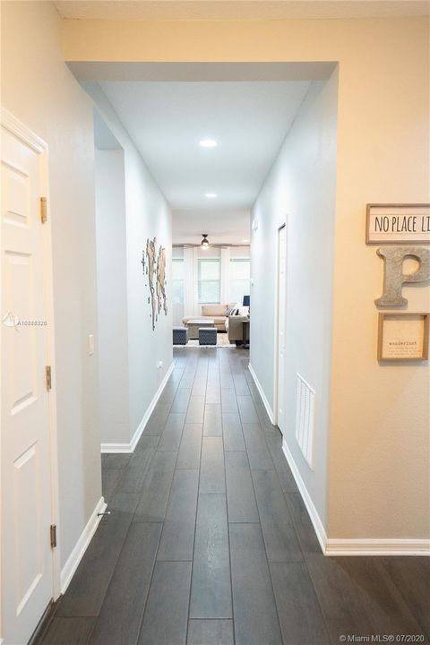 Recently Sold: $295,000 (4 beds, 2 baths, 2013 Square Feet)