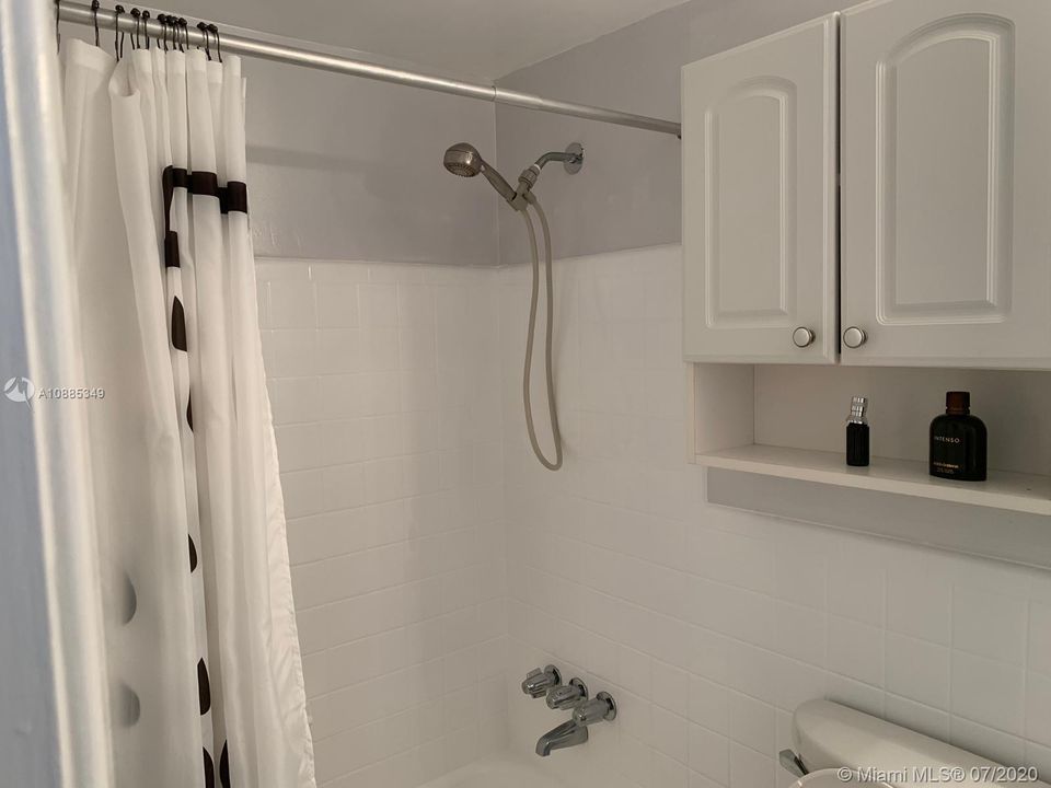 Recently Sold: $70,000 (1 beds, 1 baths, 600 Square Feet)