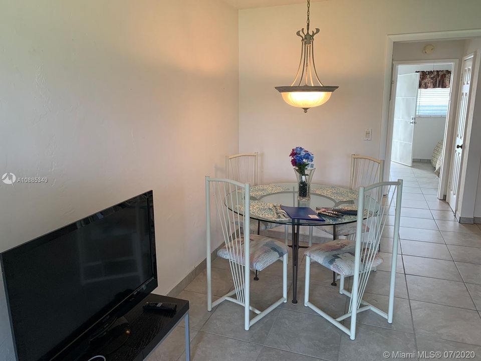 Recently Sold: $70,000 (1 beds, 1 baths, 600 Square Feet)