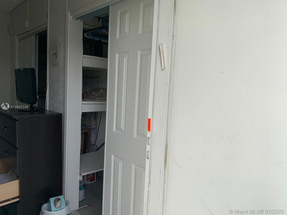 Recently Sold: $70,000 (1 beds, 1 baths, 600 Square Feet)