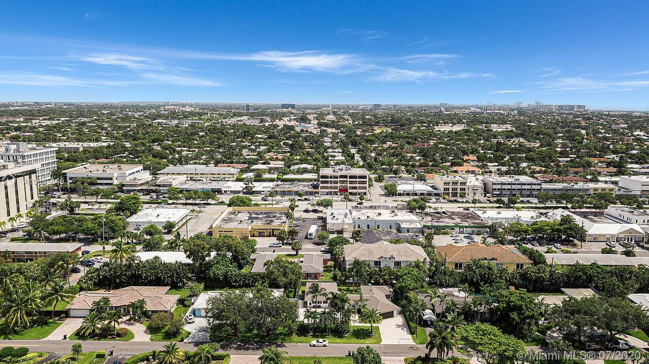Recently Sold: $1,299,000 (4 beds, 3 baths, 2330 Square Feet)