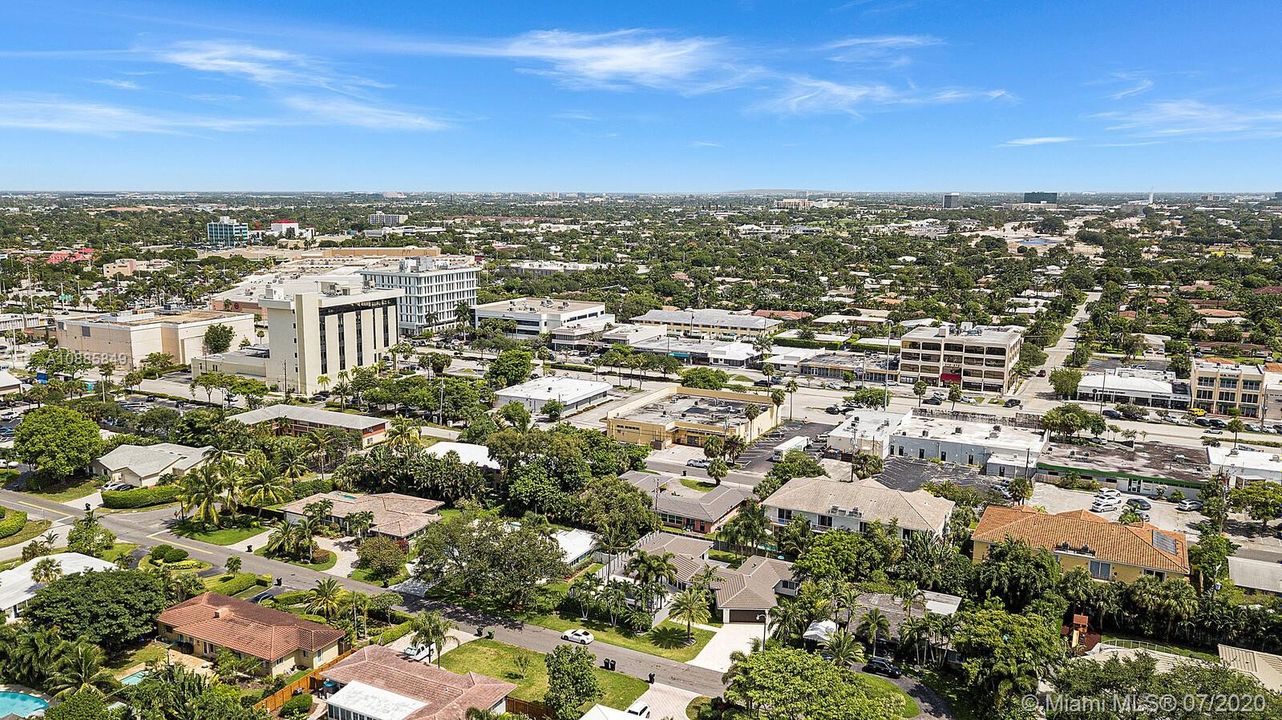 Recently Sold: $1,299,000 (4 beds, 3 baths, 2330 Square Feet)