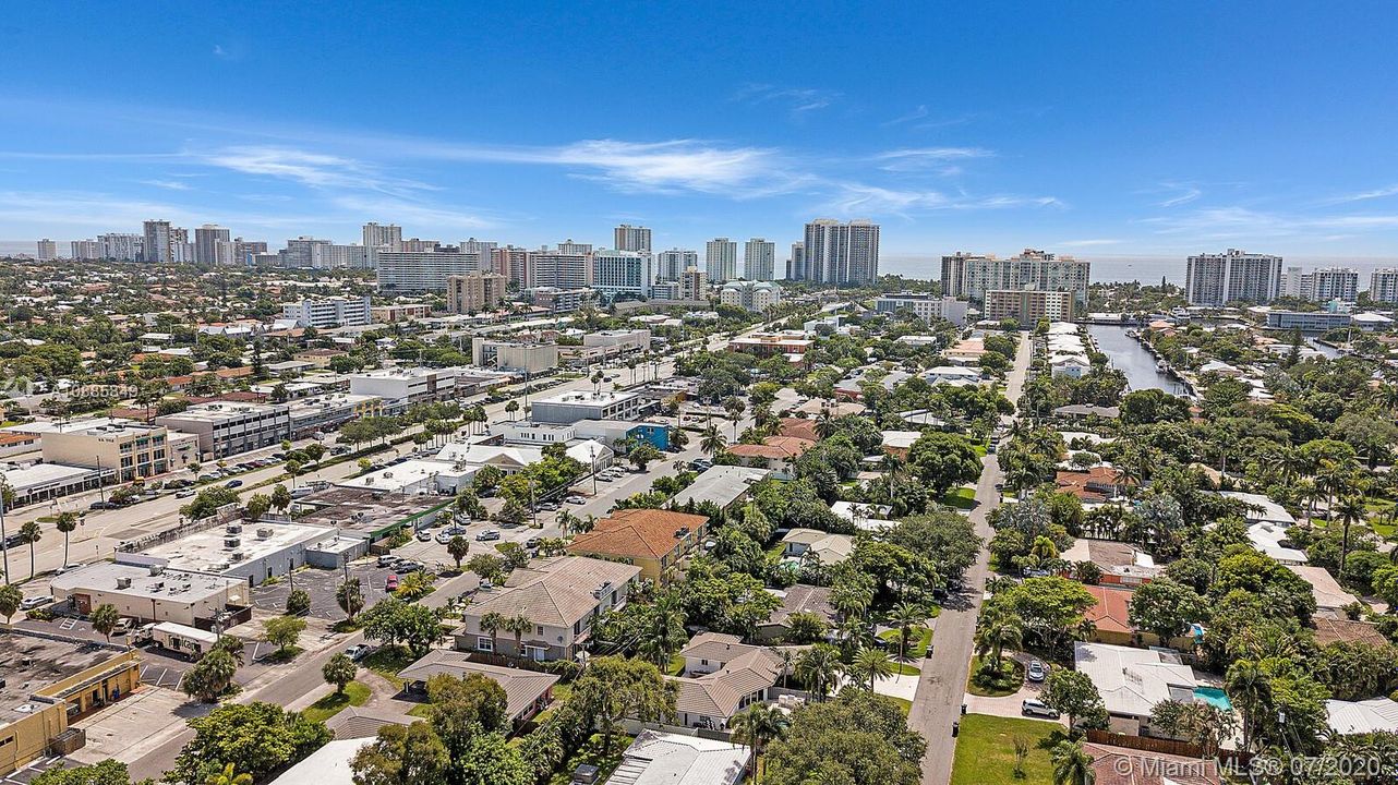 Recently Sold: $1,299,000 (4 beds, 3 baths, 2330 Square Feet)