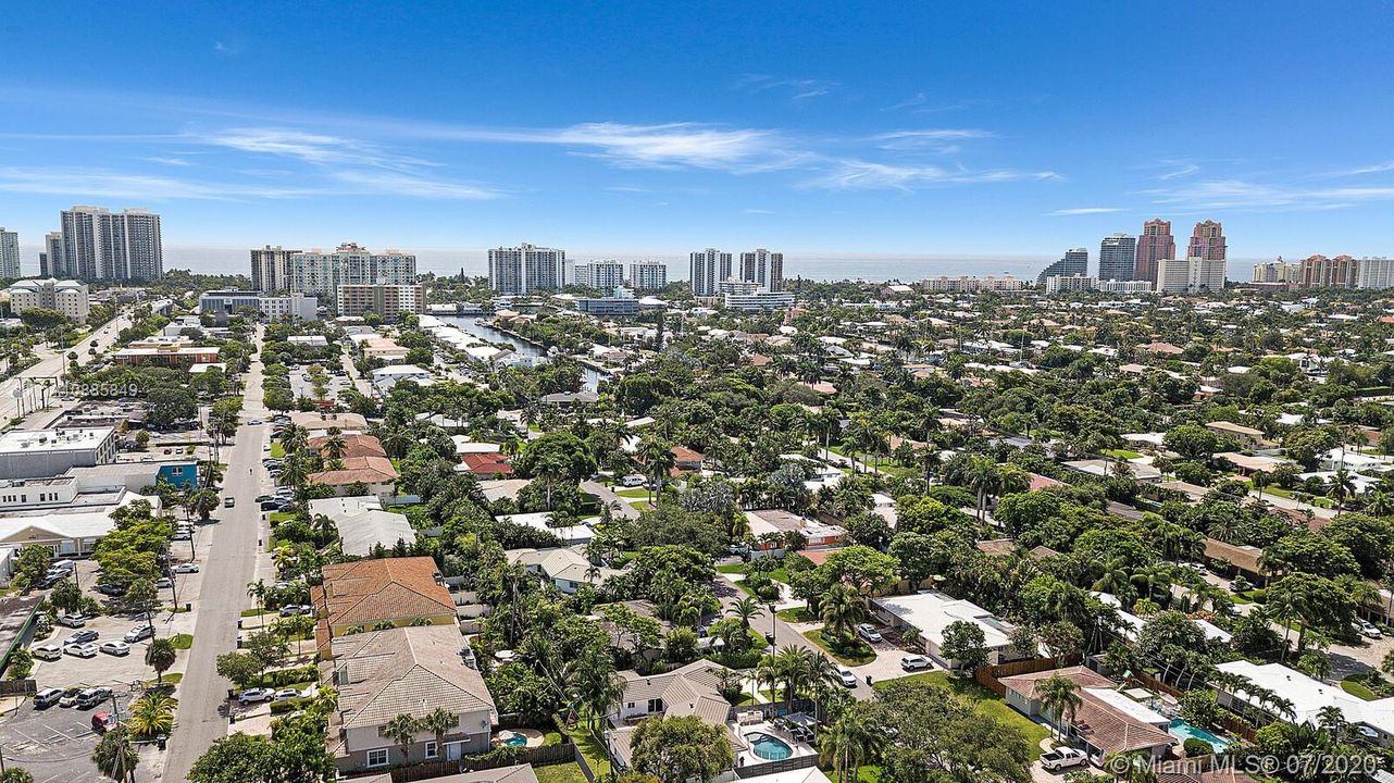 Recently Sold: $1,299,000 (4 beds, 3 baths, 2330 Square Feet)