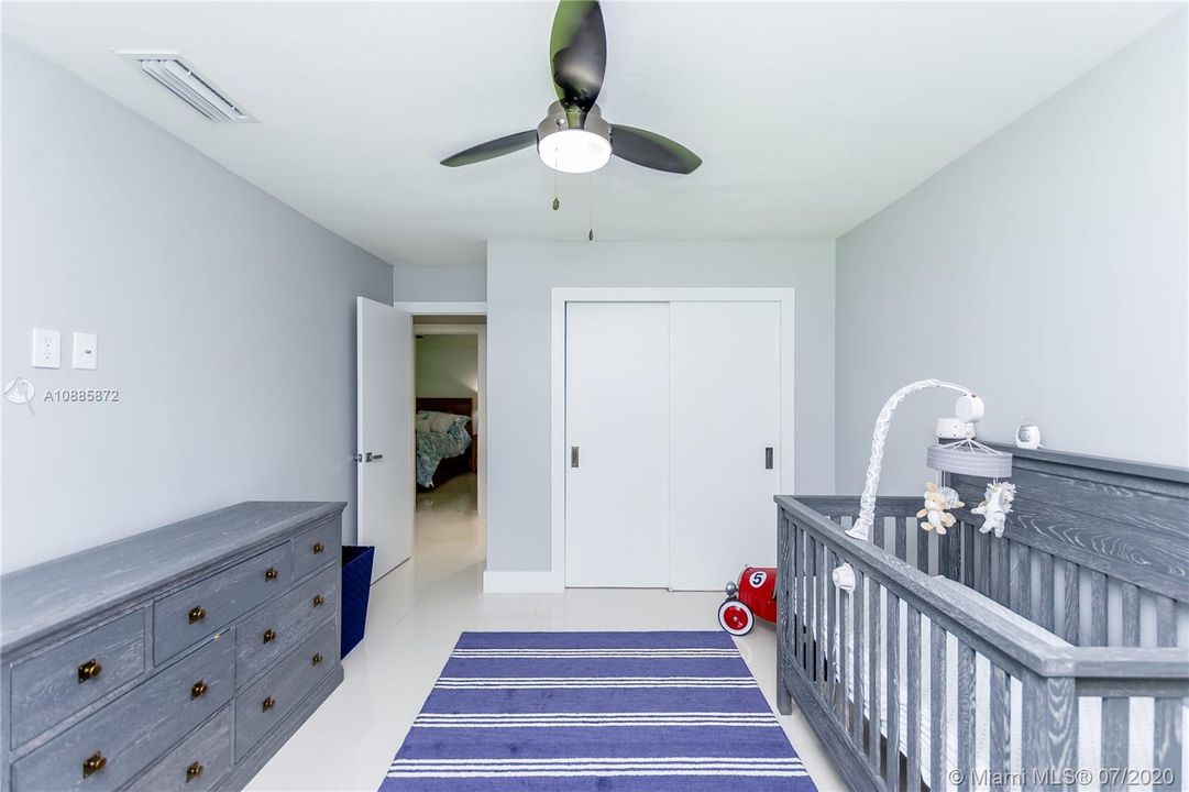 Recently Rented: $14,500 (6 beds, 6 baths, 3868 Square Feet)