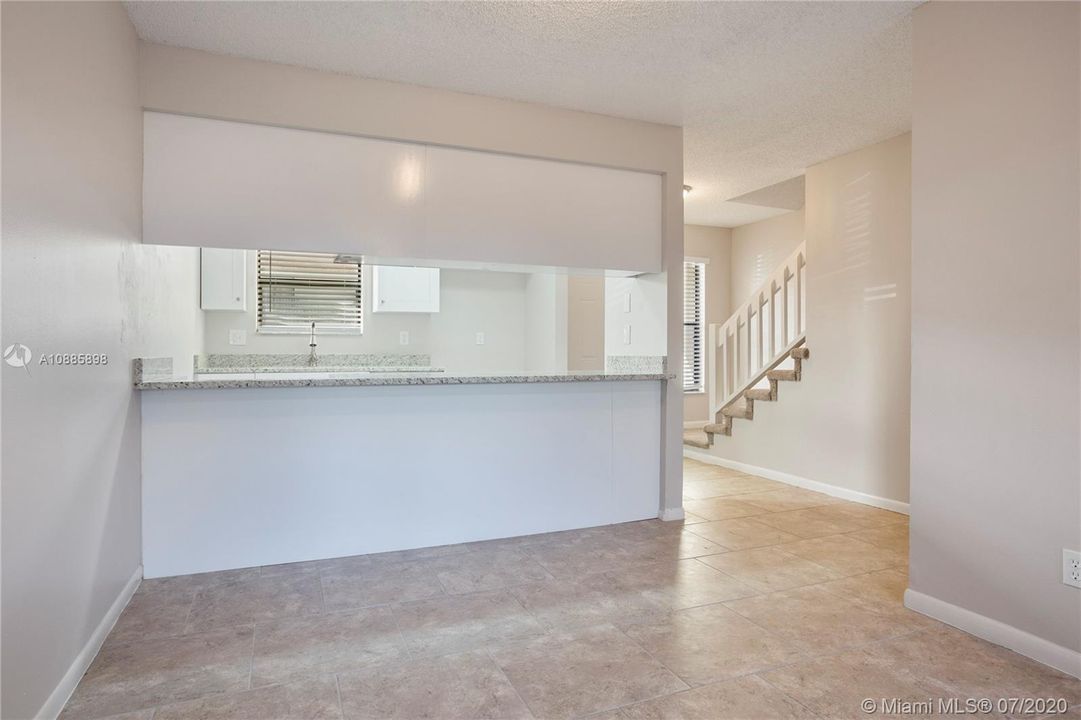 Recently Sold: $152,900 (2 beds, 2 baths, 1208 Square Feet)