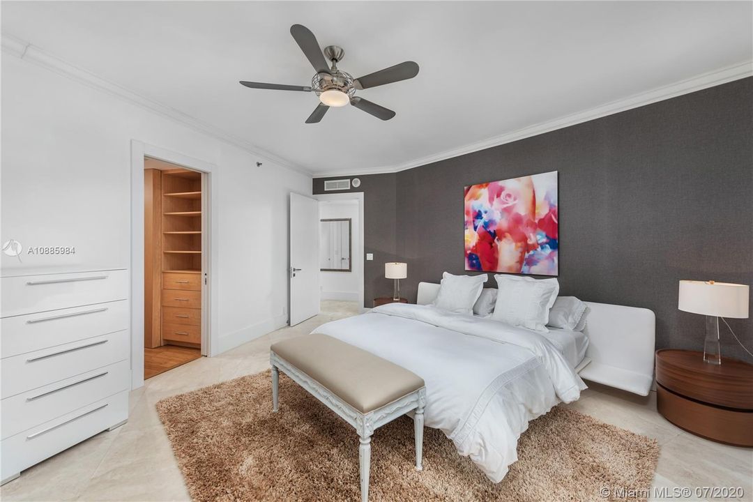 Недавно арендовано: $35,000 (4 спален, 5 ванн, 6120 Квадратных фут)