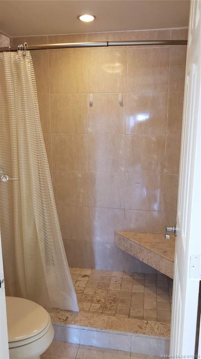 Recently Rented: $1,500 (2 beds, 2 baths, 1070 Square Feet)