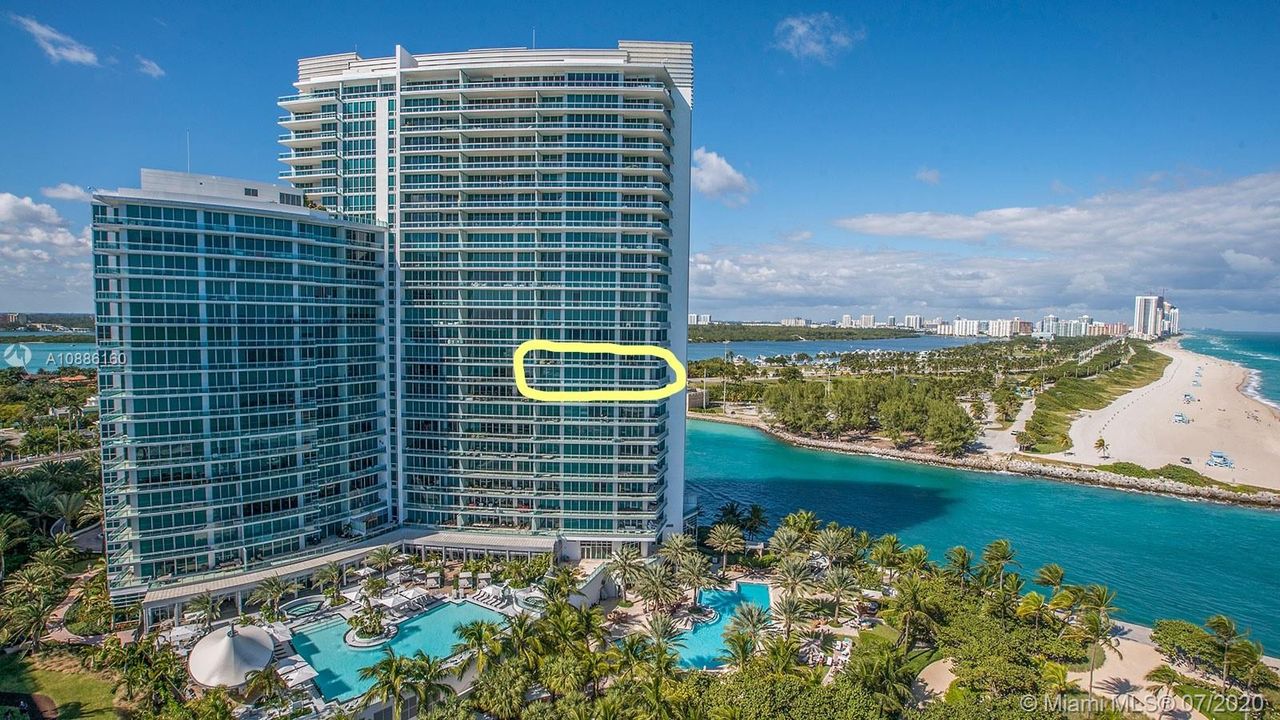Recently Sold: $4,950,000 (3 beds, 3 baths, 2763 Square Feet)