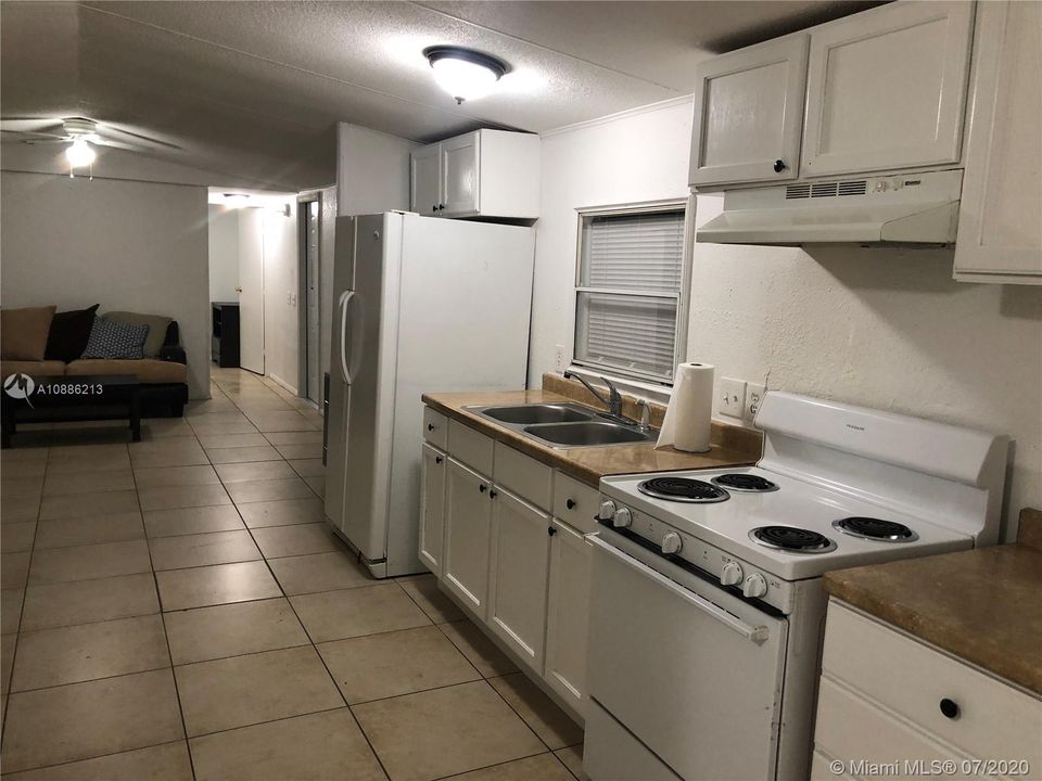 Recently Sold: $97,000 (2 beds, 2 baths, 850 Square Feet)