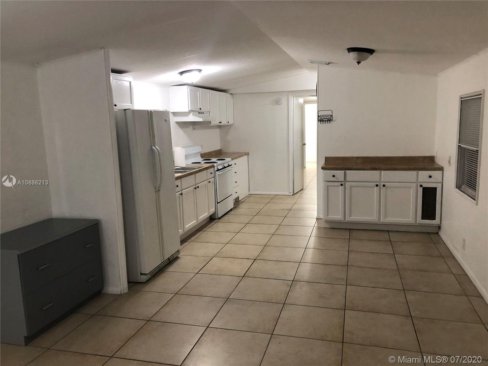 Recently Sold: $97,000 (2 beds, 2 baths, 850 Square Feet)