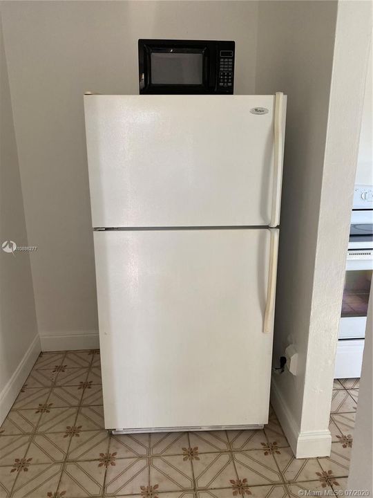 Recently Rented: $995 (1 beds, 1 baths, 3196 Square Feet)