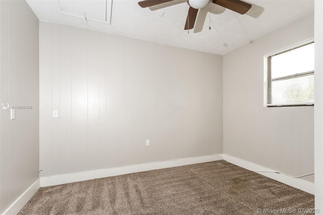 最近租的: $1,635 (3 贝兹, 2 浴室, 954 平方英尺)