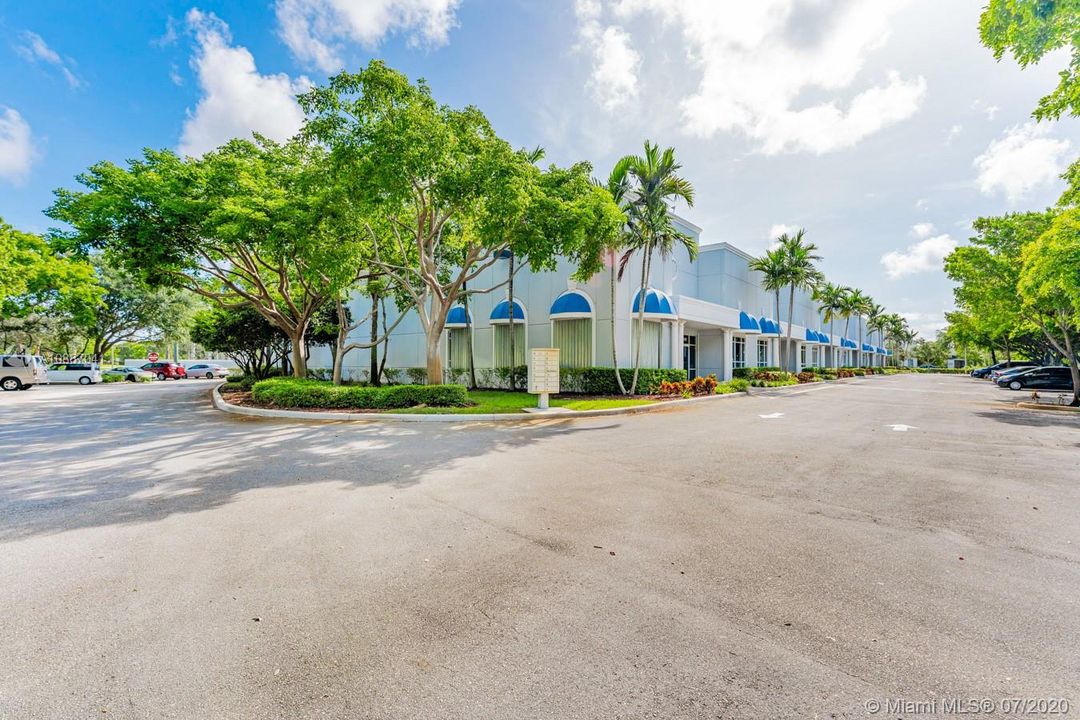 Vendido Recientemente: $579,000 (0 camas, 0 baños, 0 Pies cuadrados)