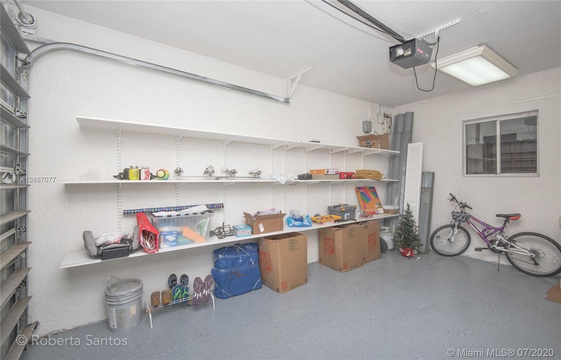 Attached Garage