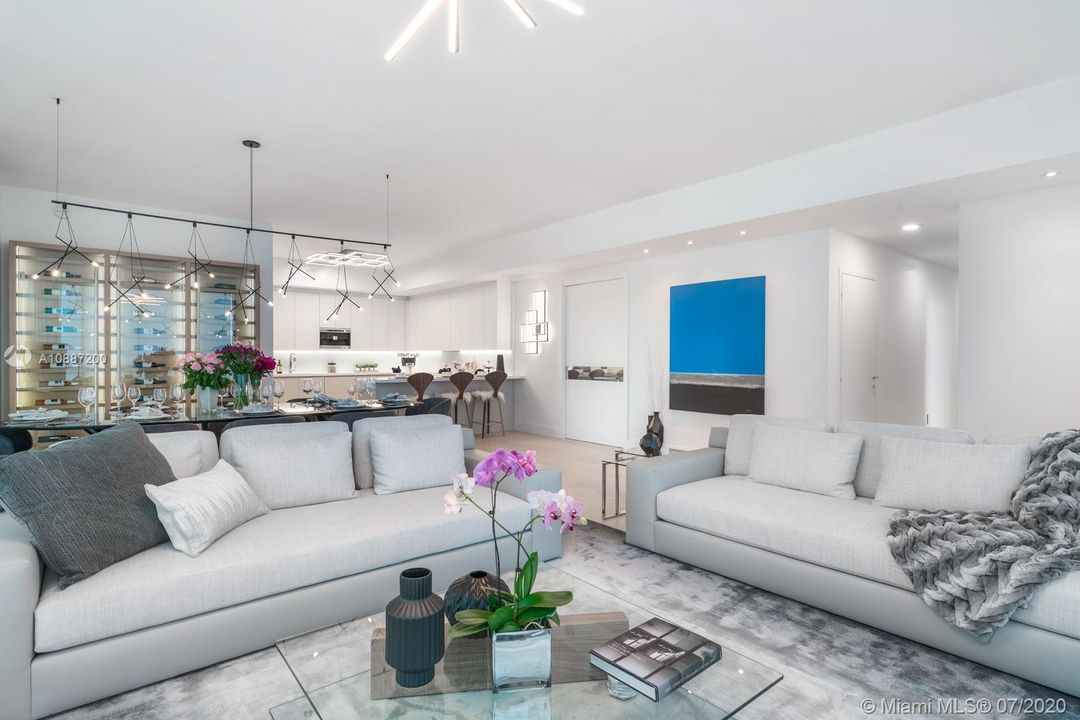 Recently Rented: $38,000 (4 beds, 4 baths, 2872 Square Feet)