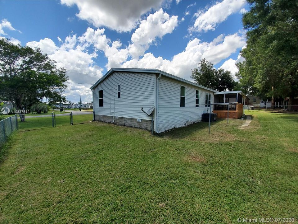 Recently Sold: $98,000 (3 beds, 2 baths, 0 Square Feet)