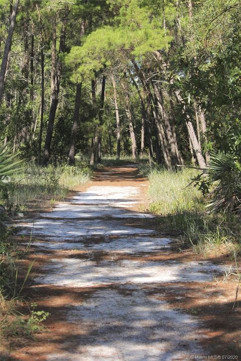 Недавно продано: $15,000 (0.24 acres)