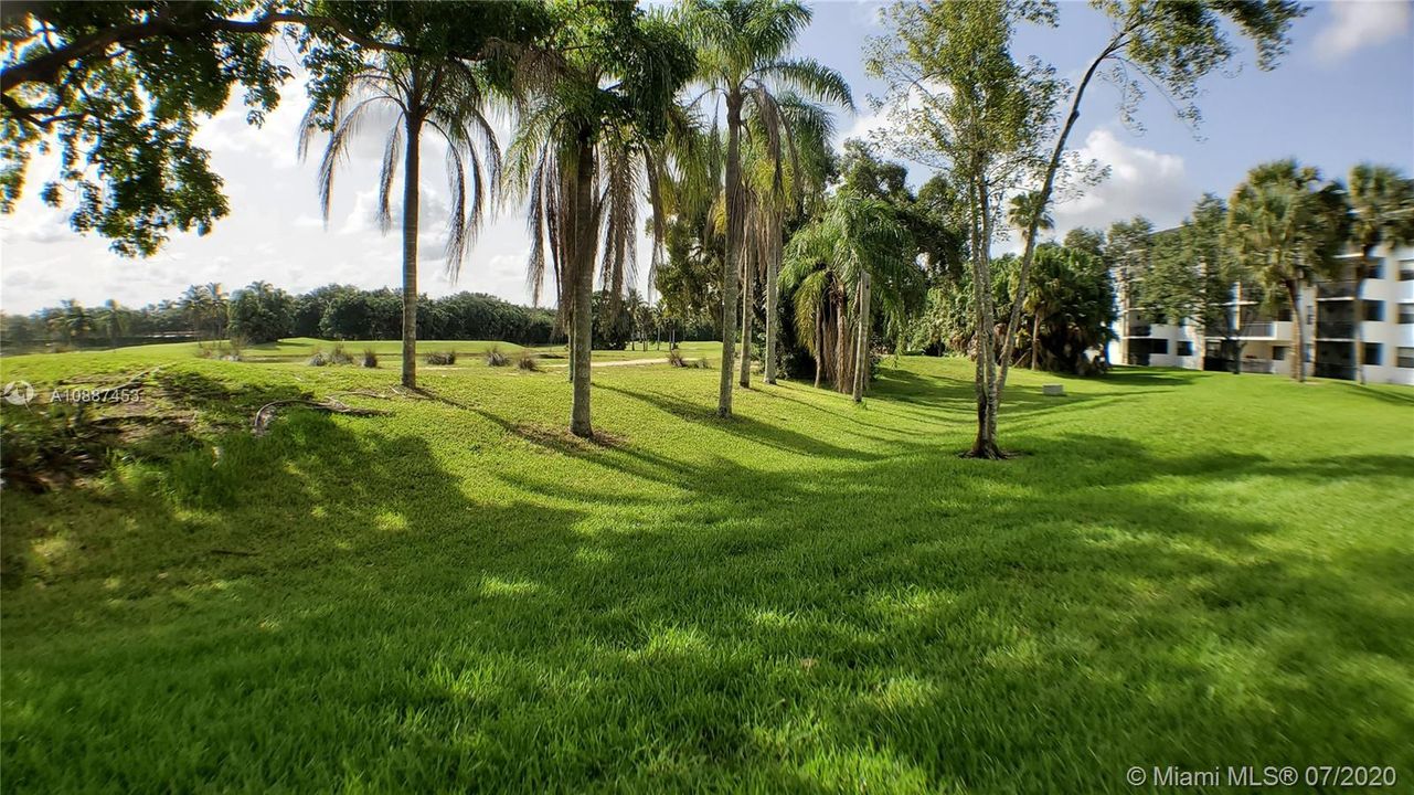 Vendido Recientemente: $269,900 (2 camas, 2 baños, 1292 Pies cuadrados)
