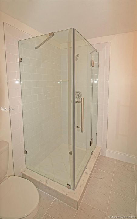 Недавно продано: $209,900 (2 спален, 2 ванн, 0 Квадратных фут)