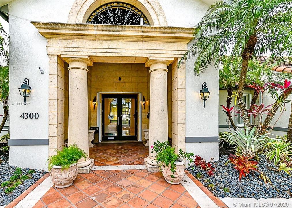 Recientemente alquilado: $1,500 (1 camas, 1 baños, 743 Pies cuadrados)