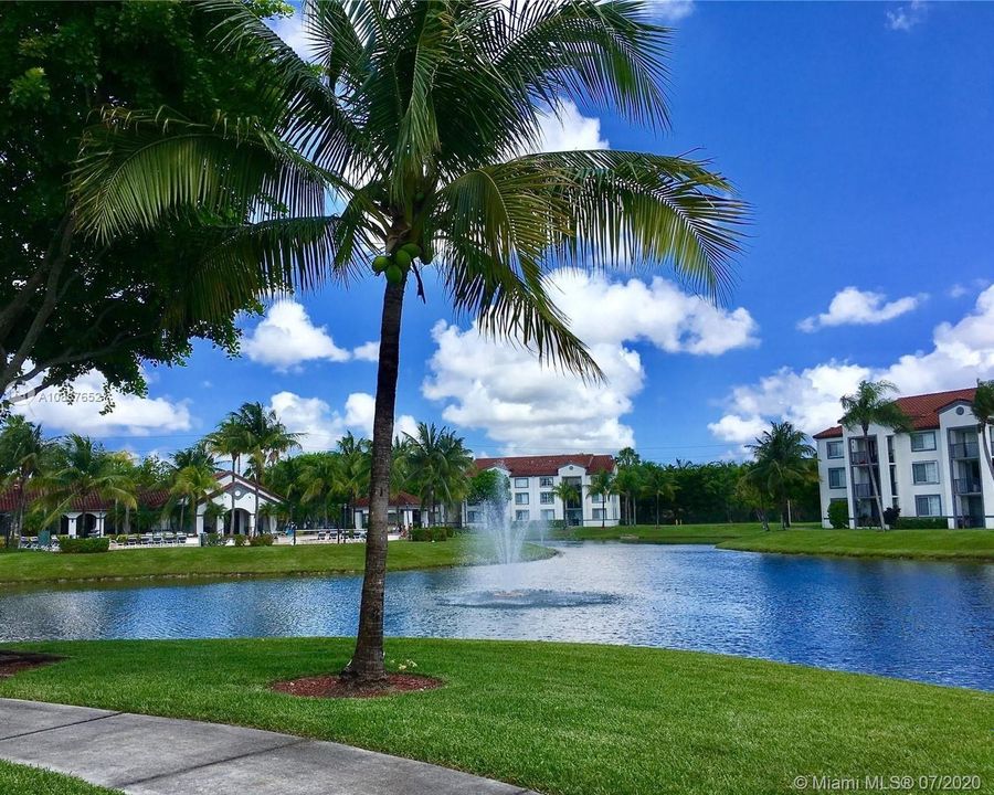 Recientemente alquilado: $1,500 (1 camas, 1 baños, 743 Pies cuadrados)