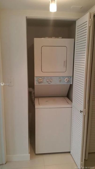 Recientemente alquilado: $1,500 (1 camas, 1 baños, 743 Pies cuadrados)