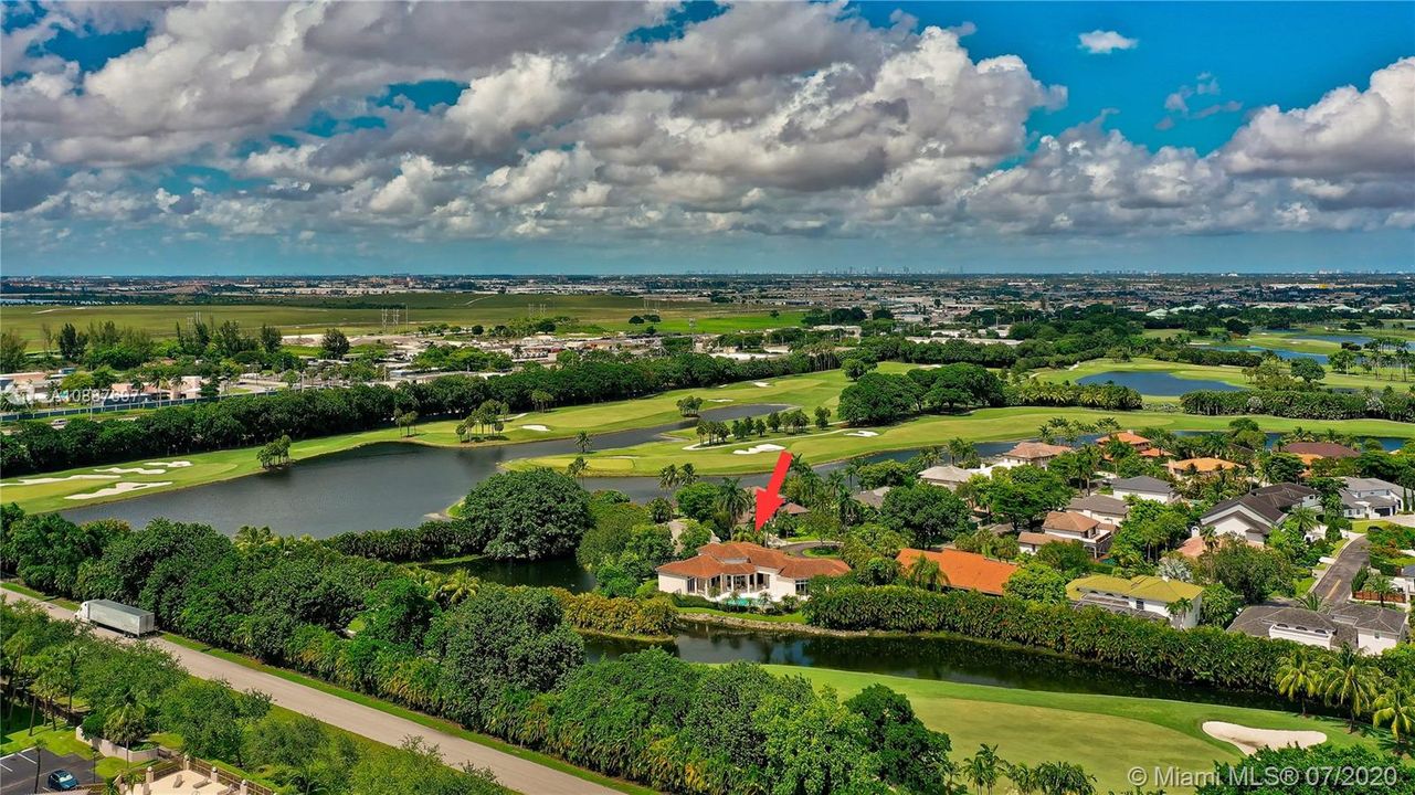 Recently Sold: $1,000,000 (4 beds, 3 baths, 3269 Square Feet)