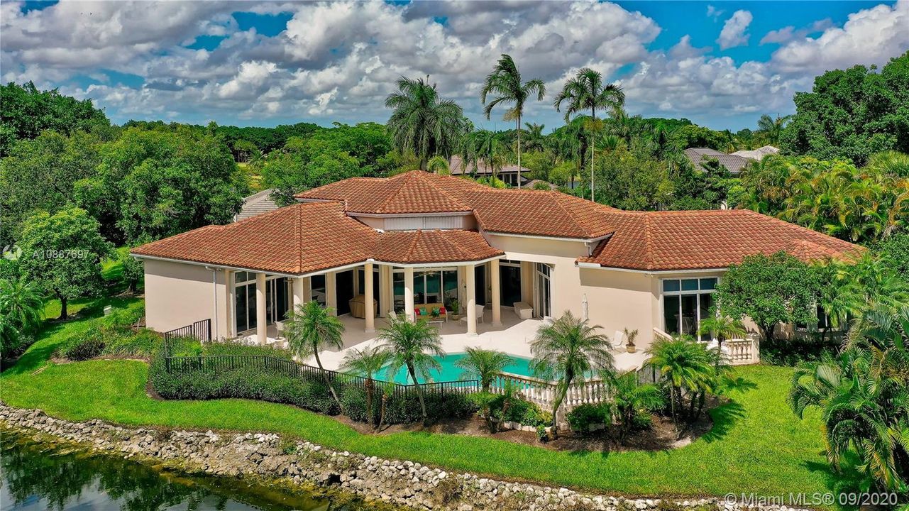 Recently Sold: $1,000,000 (4 beds, 3 baths, 3269 Square Feet)