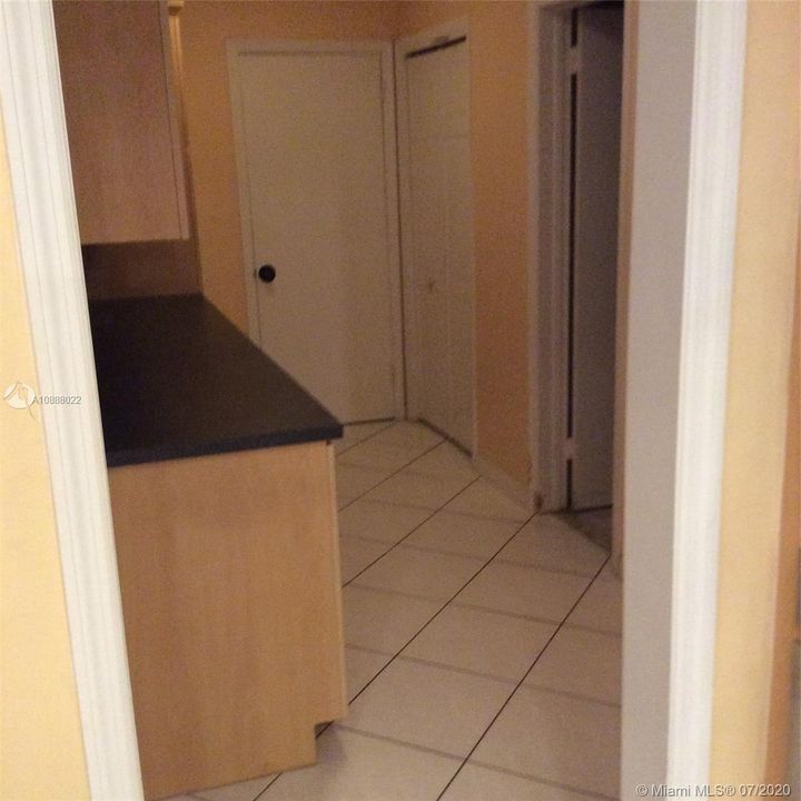 Недавно продано: $469,000 (5 спален, 3 ванн, 2826 Квадратных фут)