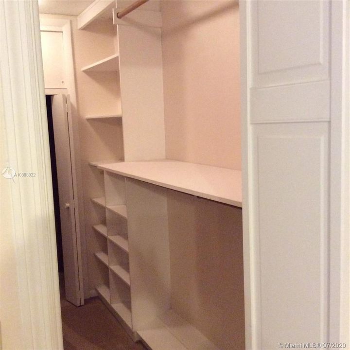 Недавно продано: $469,000 (5 спален, 3 ванн, 2826 Квадратных фут)