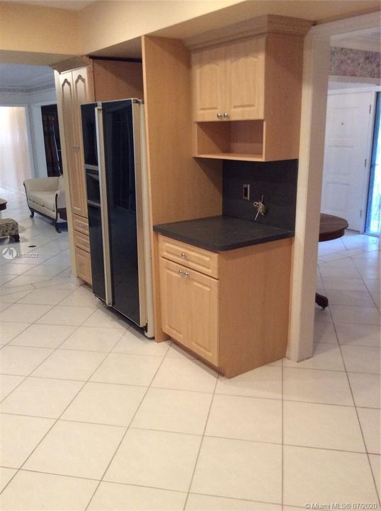 Недавно продано: $469,000 (5 спален, 3 ванн, 2826 Квадратных фут)